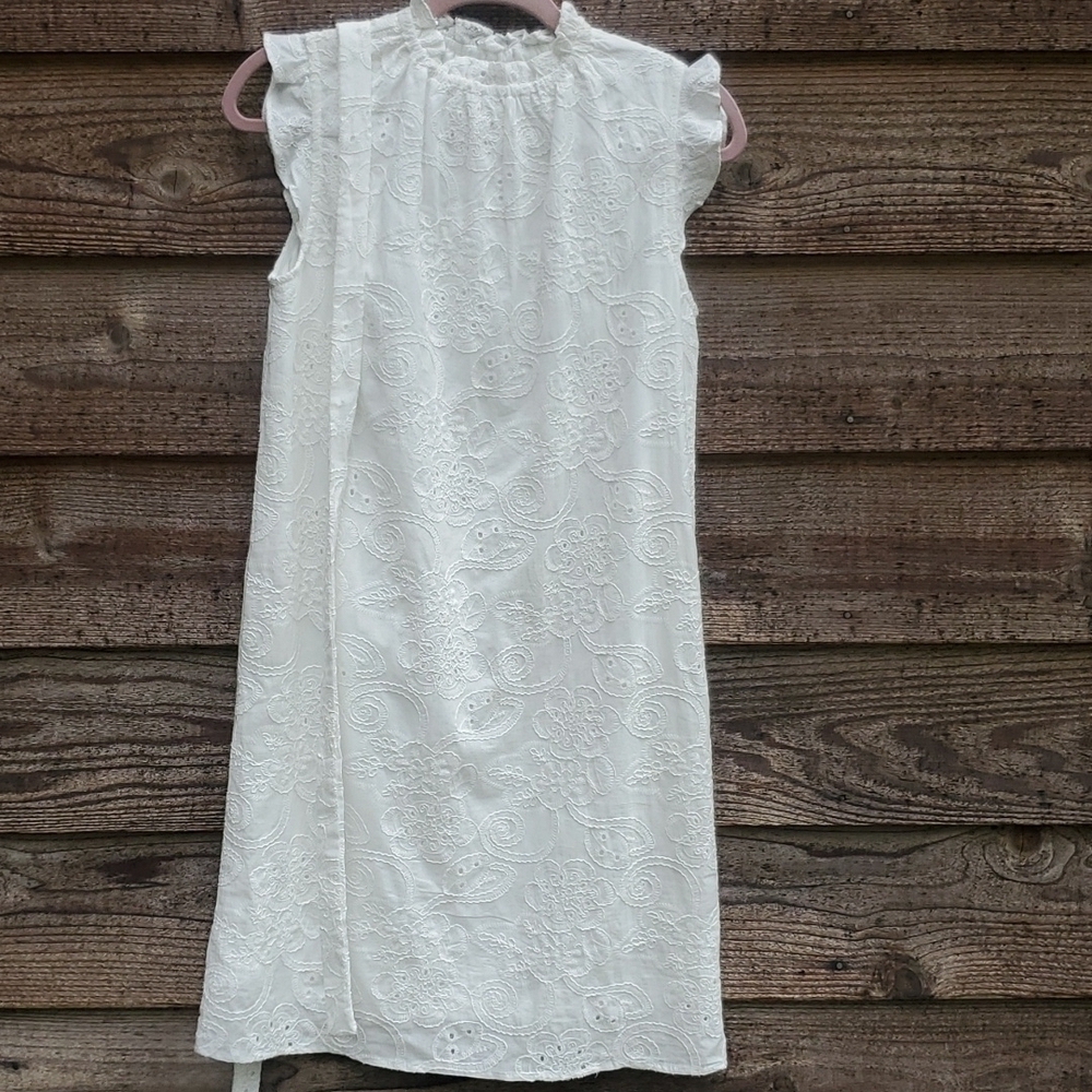 Nanette Lepore Cap sleeve embroidered eyelet shift dress 6